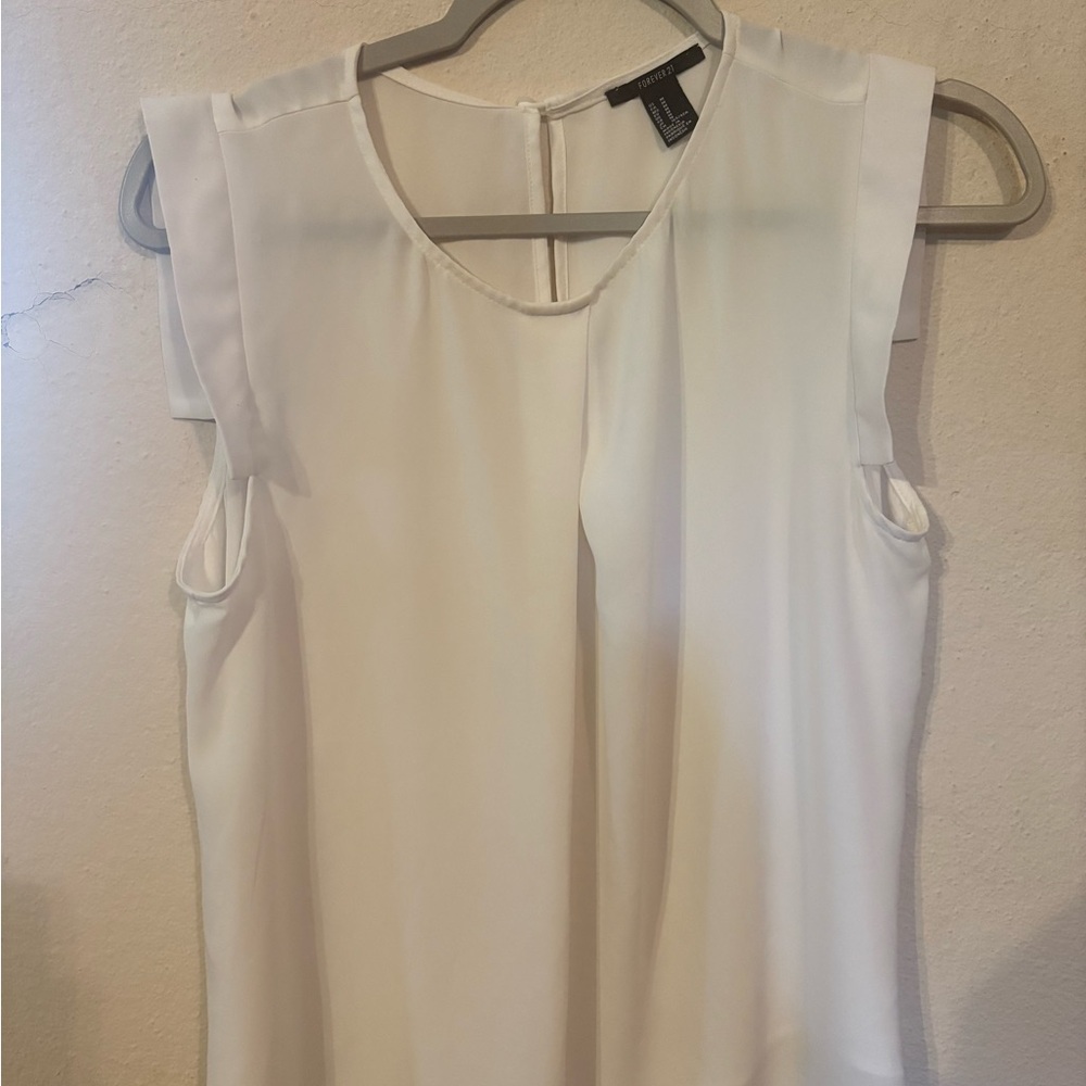 Forever 21 Cream Sleeveless Blouse